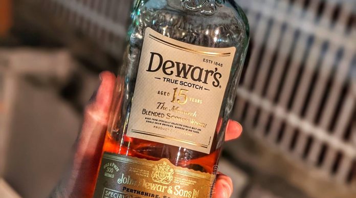 Dewars 15 01 (1)