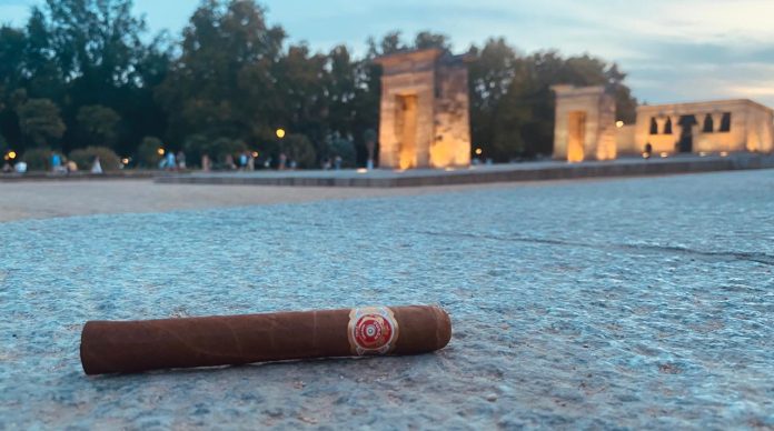 Templo con Habano-Punch